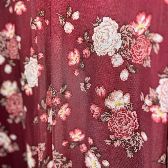 Torrid High-neck sleeveless blouse sz 3 or 22/24 - Picture 4 of 5